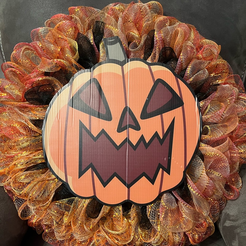 Pumpkin wreath over 18 inches.